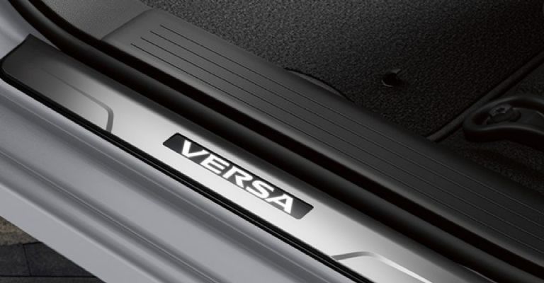 Nissan Versa usado y nuevo