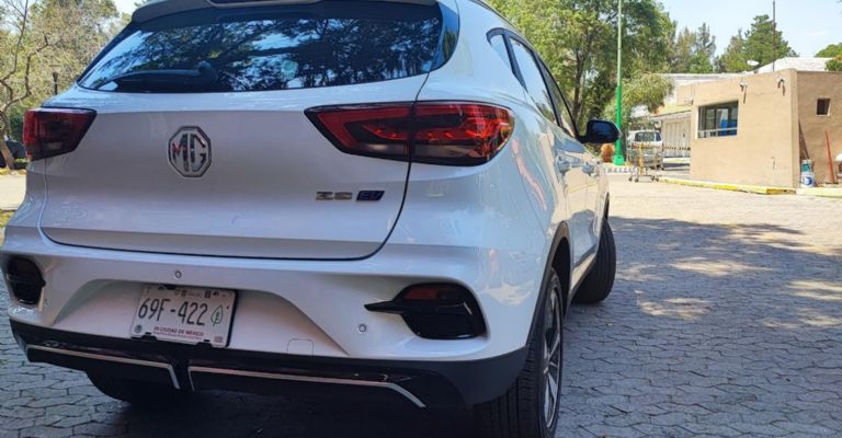 MG ZS EV 2024 precios