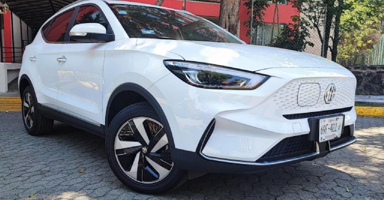 Es una camioneta espaciosa y atractiva por menos de $400,000 pesos