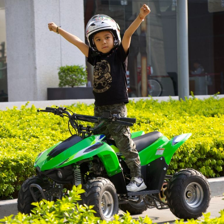 Cuatrimoto infantil de Izuka