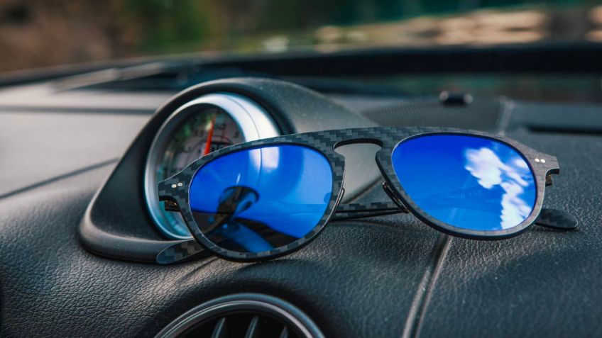 CUIDADO: Manejar con lentes de sol podría ser un peligro para tus ojos, te decimos porqué