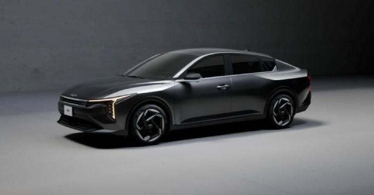 Nuevo Kia K4 imágenes oficiales