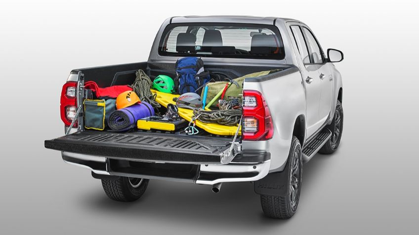 Respira profundo antes de ver la pick-up 2024 de Toyota con las 3b's: Buena, bonita y barata