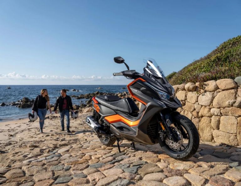 Cuánto vale el maxiscooter KYMCO DTX 360