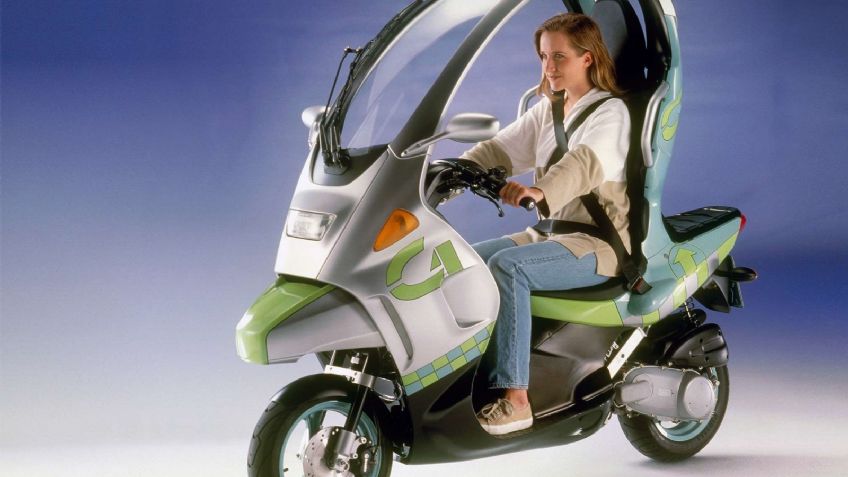 ¿Regresará el BMW C1 al mercado de motos? Esto es lo que se sabe del scooter con techo