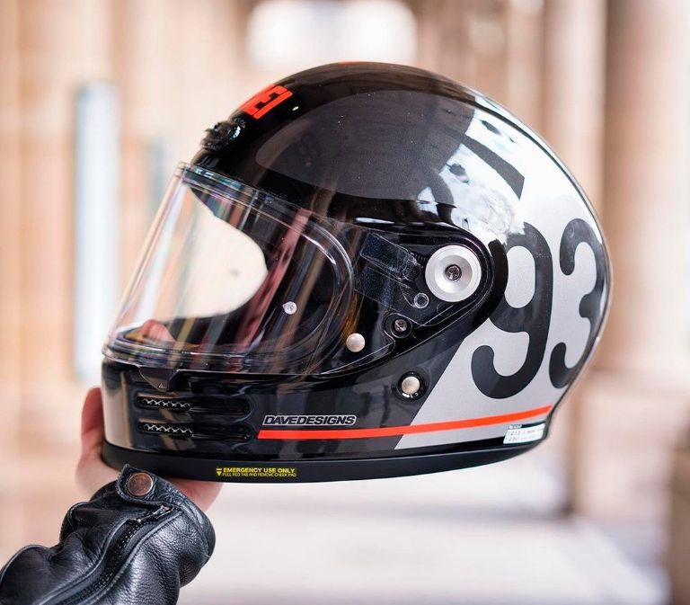 Casco de moto Shoei