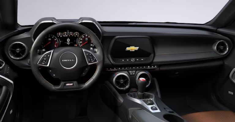 Chevrolet Camaro 2024