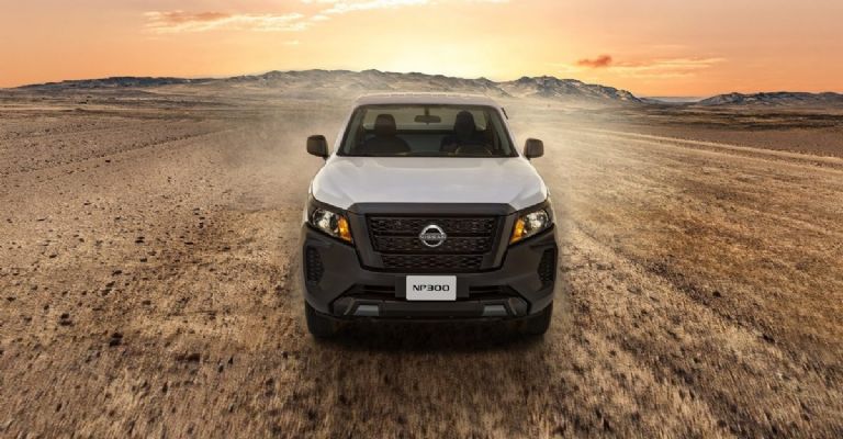Nissan NP300 2024