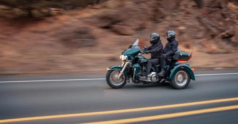 Harley-Davidson Tri Glide Ultra 202