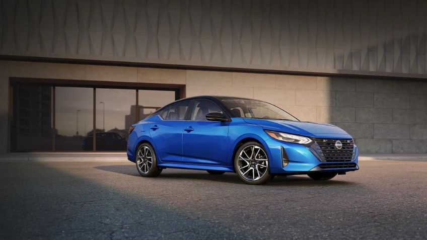 ¿Qué tan bueno es el Nissan Sentra? Review de este sedán barato