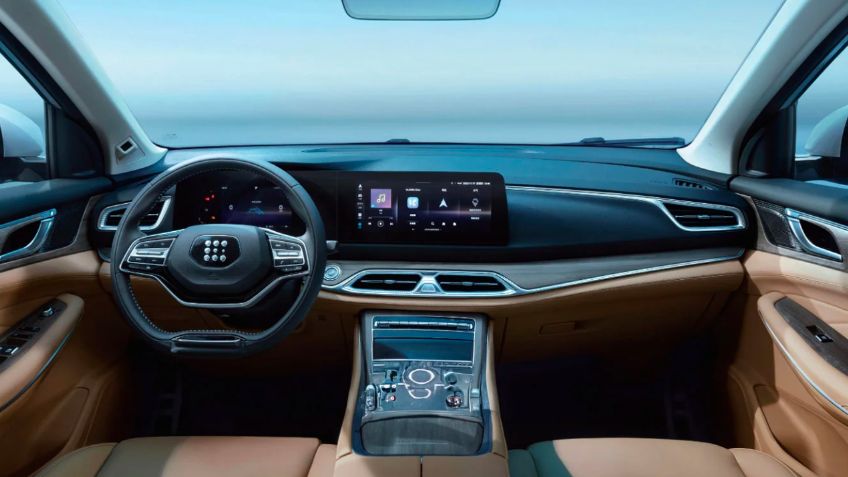 No es europea ni de lujo, pero es una SUV híbrida china premium completa y de bajo precio