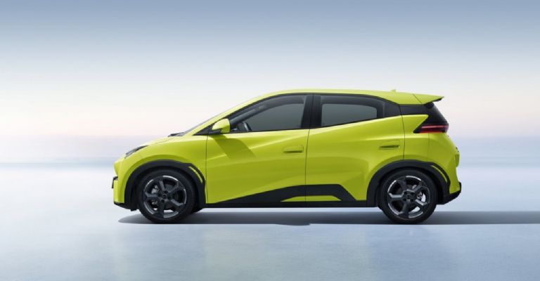 BYD Dolphin Mini