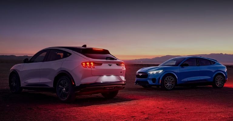 Precios de la Ford Mustang Mach-E 2024