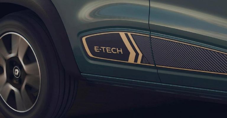 Renault Kwid E-Tech 2024