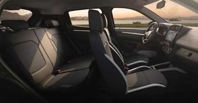 Renault Kwid E-Tech 2024