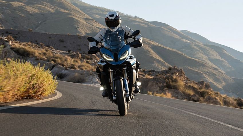 ¿Cómo volver a manejar una moto si recientemente chocaste?