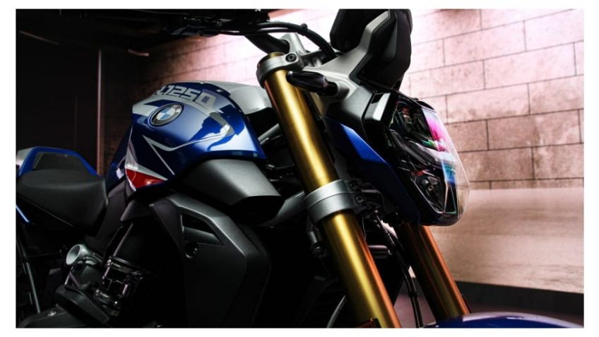 BMW R 1250 R: La moto roadster más exclusiva de BMW Motorrad en 2024