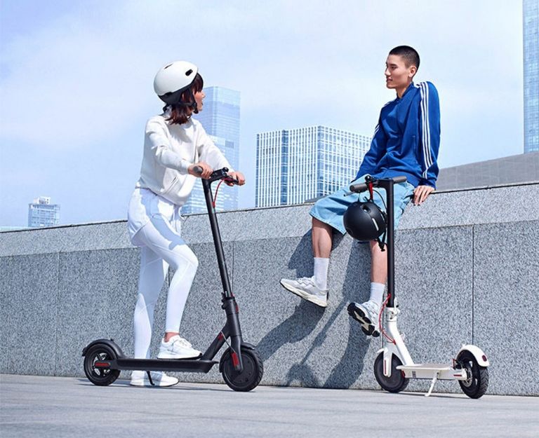 Pasos para manejar un scooter eléctrico