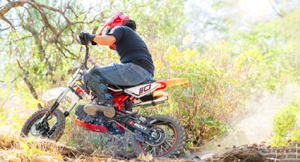 ¿Cuánto cuesta la Carabela Arena Pro? Una moto todoterreno para iniciar en el mundo enduro