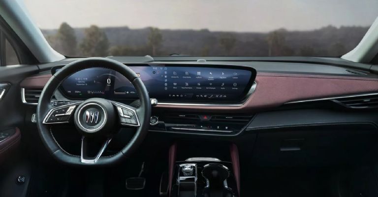 Motor e interior de la Buick Envision 2024