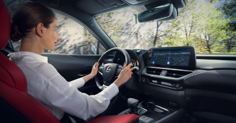 Lexus UX Hybrid Electric 2025