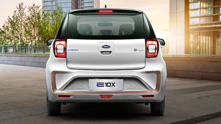 Estos son los autos eléctricos que han bajado sus precios para evitar que BYD arrase en el mercado