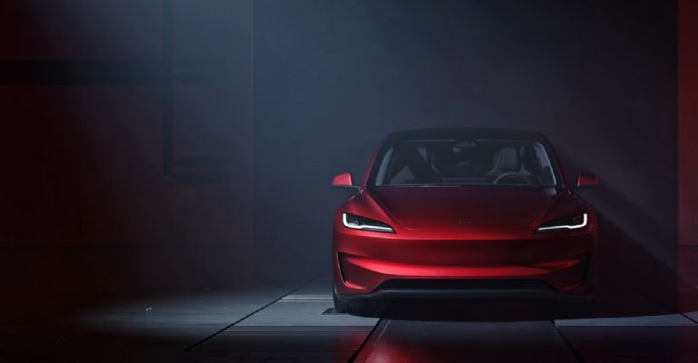 Tesla Model 3 2024 Performance