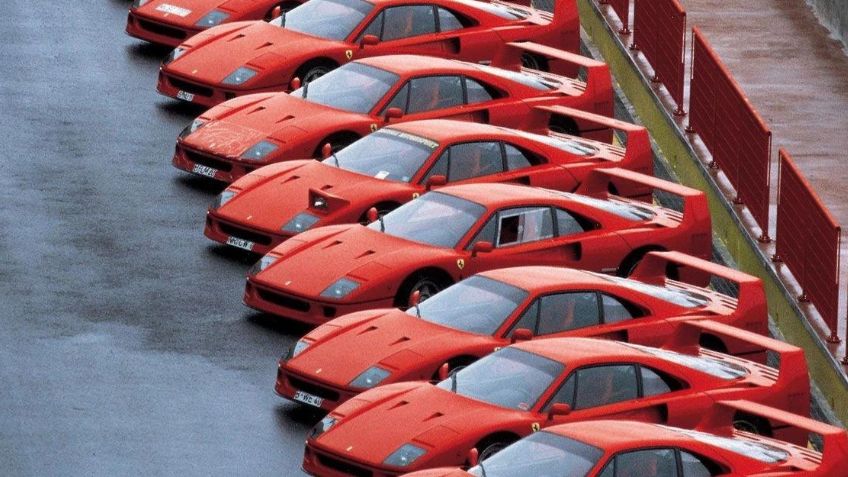 Empleado de un concesionario choca Ferrari F40; valía millones de euros