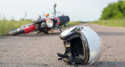 Muere famoso influencer en accidente a bordo de su motocicleta; chocó contra tráiler