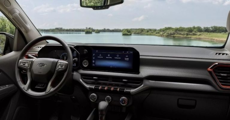 Motor e interior de la Chevrolet S10 2025