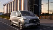 Foto ilustrativa de la nota titulada ¿Cuánto cuesta la Ford Transit Custom 2024? Precios y versiones de la camioneta de trabajo en México