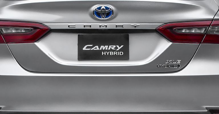 Toyota Camry HEV 2024