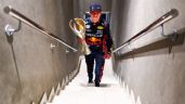 Foto ilustrativa de la nota titulada El requisito de Max Verstappen para irse a Mercedes, ¿seguir o no seguir en Red Bull, esa es la cuestión?