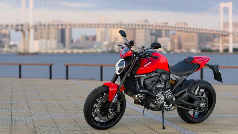 Así es la potencia de la motocicleta Ducati Monster
