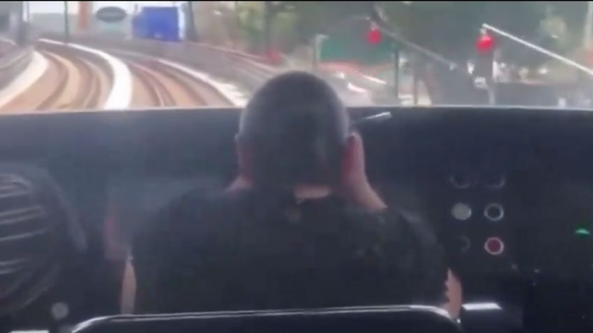 VIDEO: Conductora de la Línea 12 del Metro CDMX se maquilla mientras el tren avanza