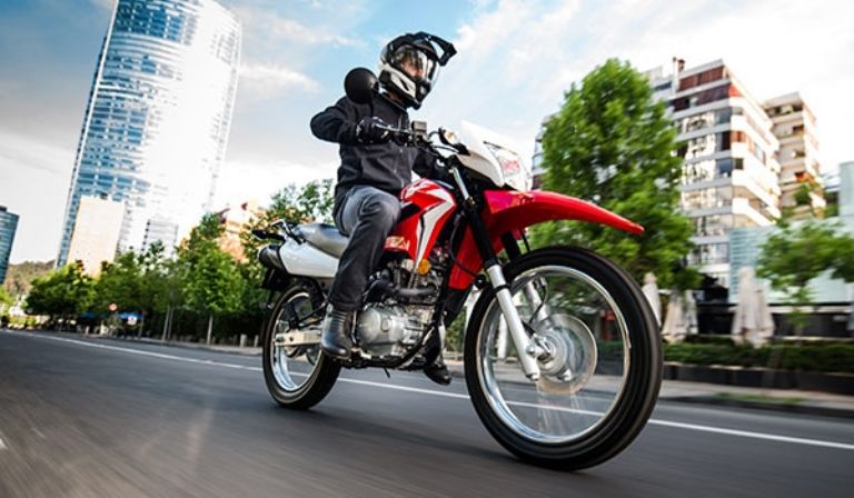 Así son los detalles técnicos de la Honda XR150LEK