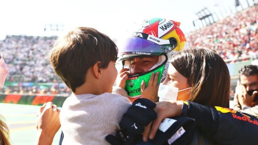 ¡Papá del año! Captan a Checo Pérez apoyando a su hijo en partido de futbol