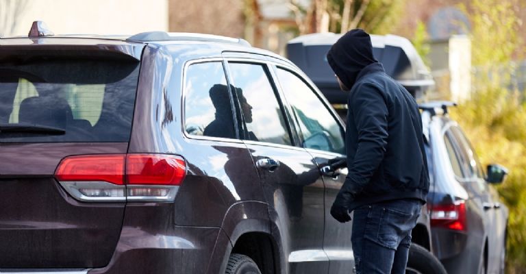 Robo de autos y motos en México 