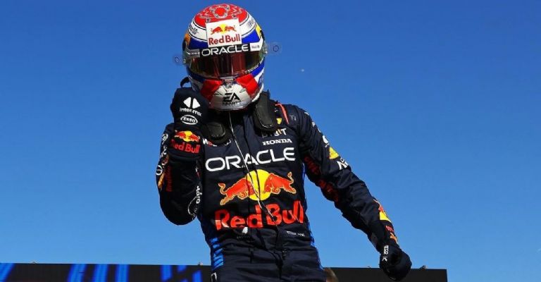 Max Verstappen iguala récord de Senna y Prost