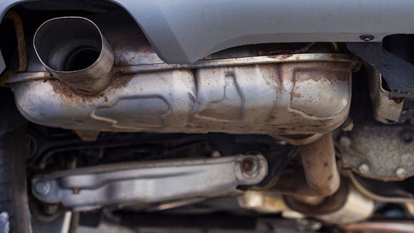 Así puedes limpiar el tubo de escape de tu auto para mejorar su rendimiento: Guía fácil