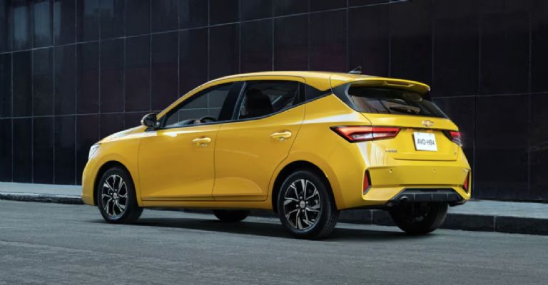 Chevrolet Aveo Hatchback 2024