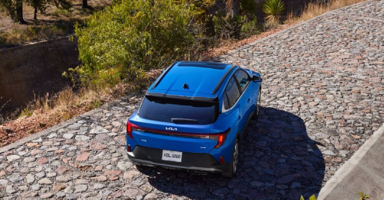 Kia K3 Sedán y Hatchback: Listado completo de versiones y precios de este auto surcoreano