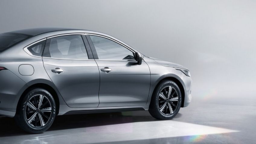 ¿Qué puedo hacer para cuidar de mi auto híbrido?