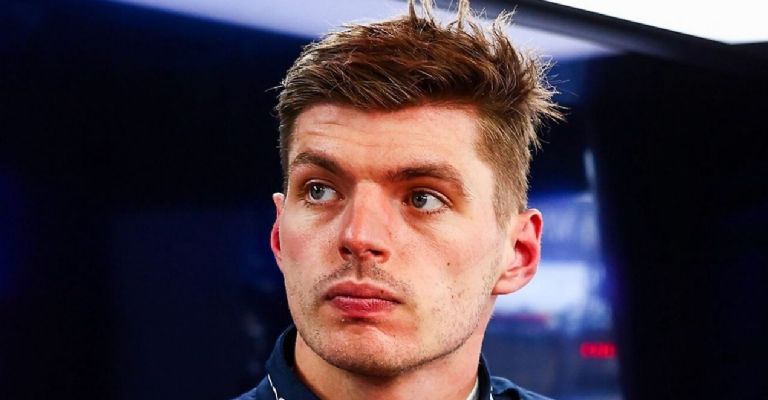 Max Verstappen culpa a Checo Pérez por el daño en su monoplaza en Miami
