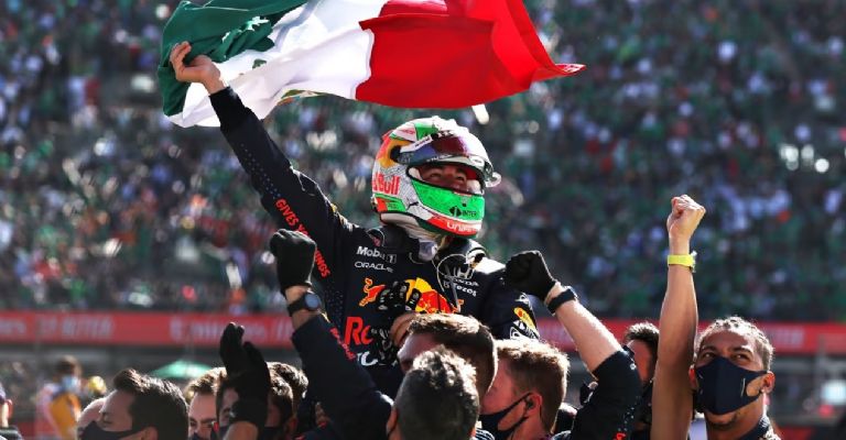 Podio de Checo Pérez en México 2021