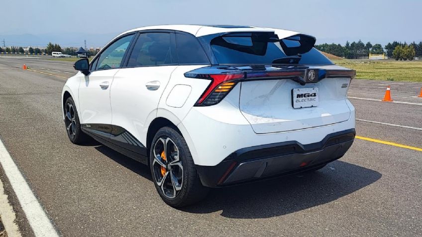 ¿Cómo afectan las olas de calor a los autos? Cuida a tu carro de las altas temperaturas