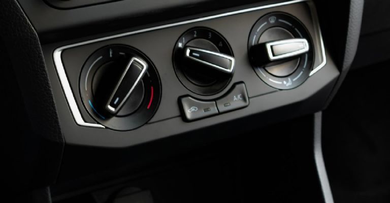 Volkswagen Saveiro 2024