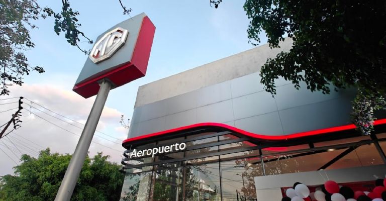 MG Aeropuerto teléfono