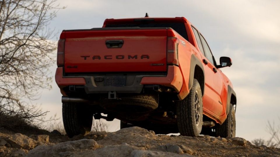 Esta es la pick-up híbrida de Toyota