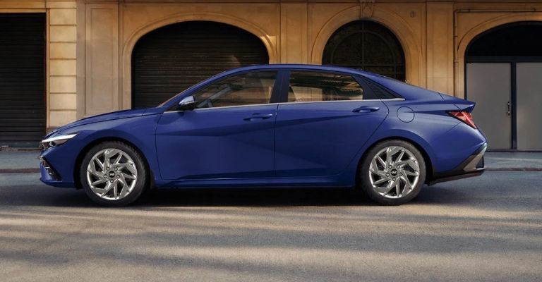 Diseño del Hyundai Elantra 2024